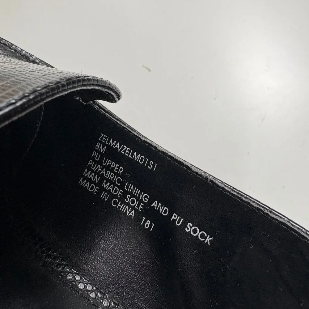 Steve Madden Zelma Black Lizard Embossed Pointed Toe Loafer Gold Detail 8M